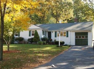 18 Peter Hobart Dr, Hingham, MA 02043