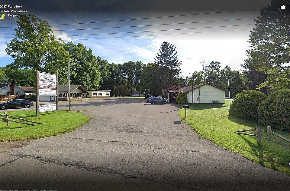 1st image of 10618 Perry Hwy