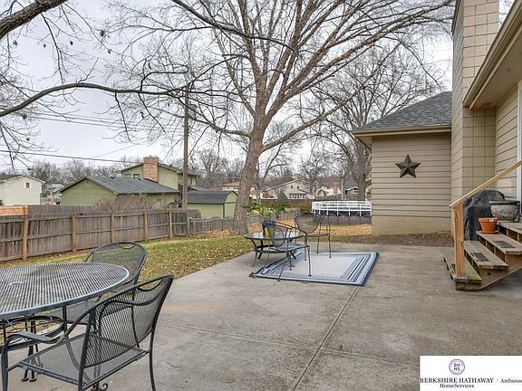 4th image of 708 Crest Dr