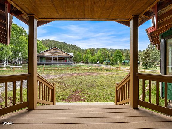 5th image of 10 Rohrer Cir