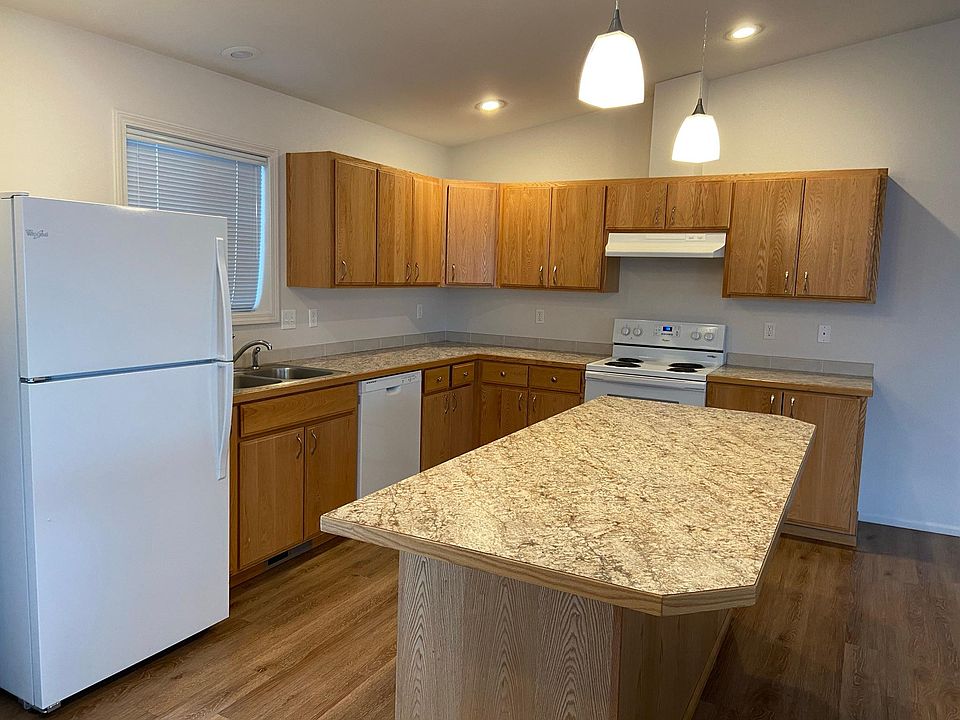 Large kitchen with island