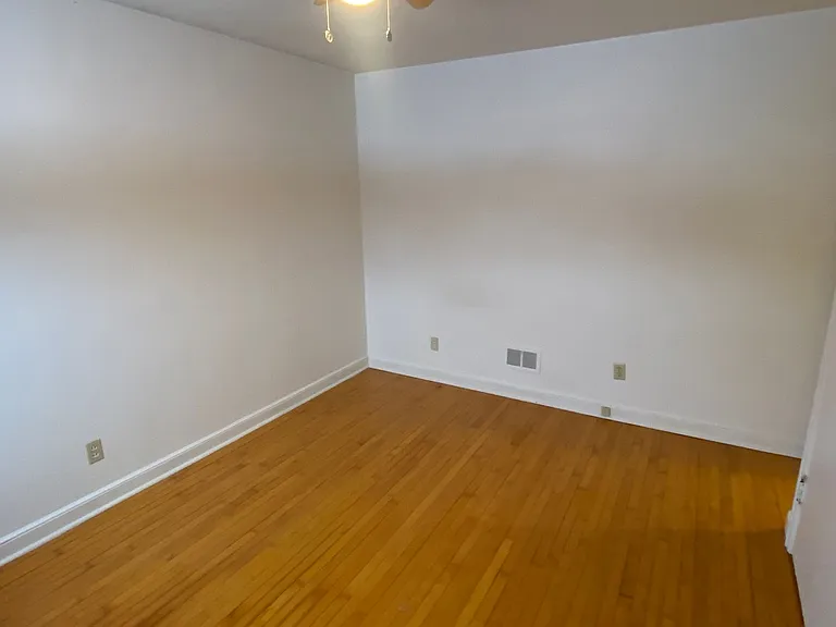 315 W Wausau Ave — Photo 16