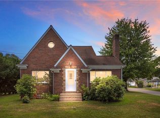 106 Constitution Ave, Connoquenessing, PA 16027