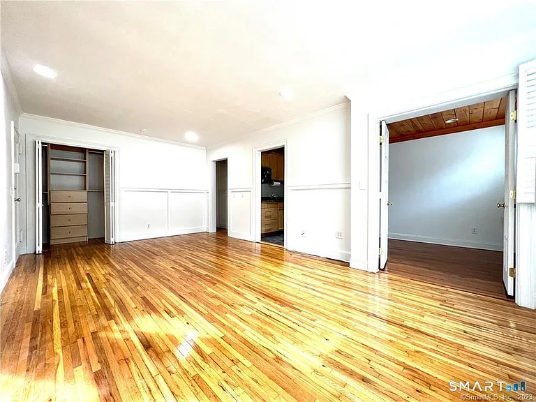 11 Bedford Ave #N2 — Photo 5