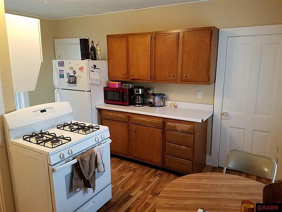 2nd image of 621 N 2nd St