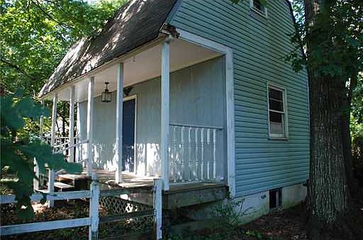3rd image of 307 Agusta Dr