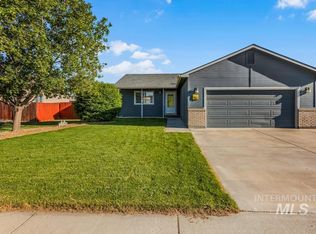 1705 Peregrine Dr, Mountain Home, ID 83647