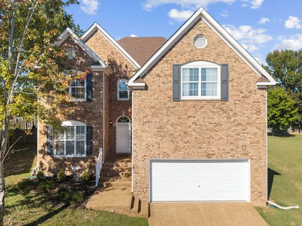 4015 Marion Dr, Spring Hill, TN 37174