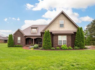 10R Zion Cove Ln, Englewood, TN 37329