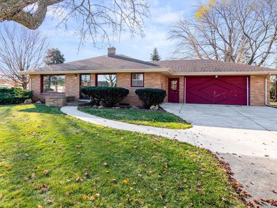 535 W Dekora St, Saukville, WI, 53080
