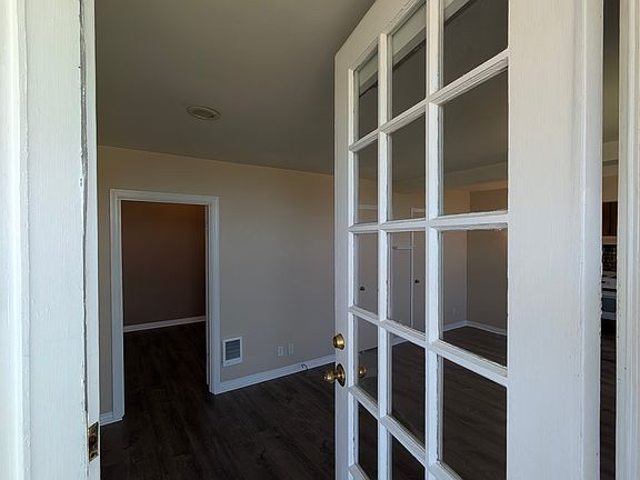3rd image of 2601 Grand Ave #1