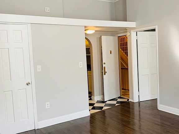 5th image of 7 Greene Ave #1A