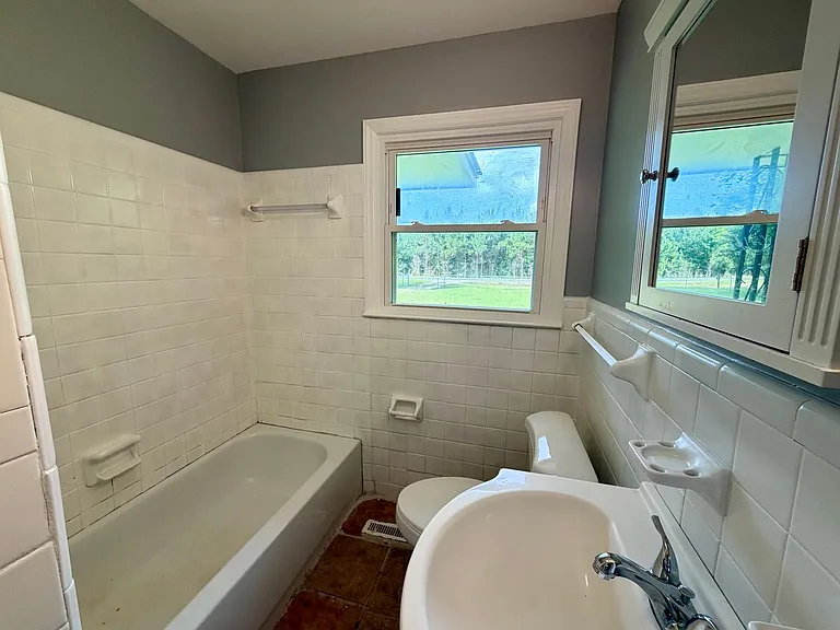 6675 Skinner Rd — Photo 7