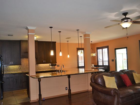 3rd image of 1107 Belclaire