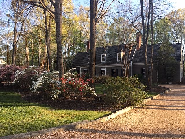 1st image of 16 Buck Branch Dr