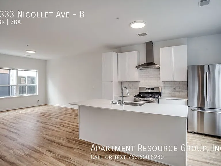 3333 Nicollet Ave S #B — Photo 3