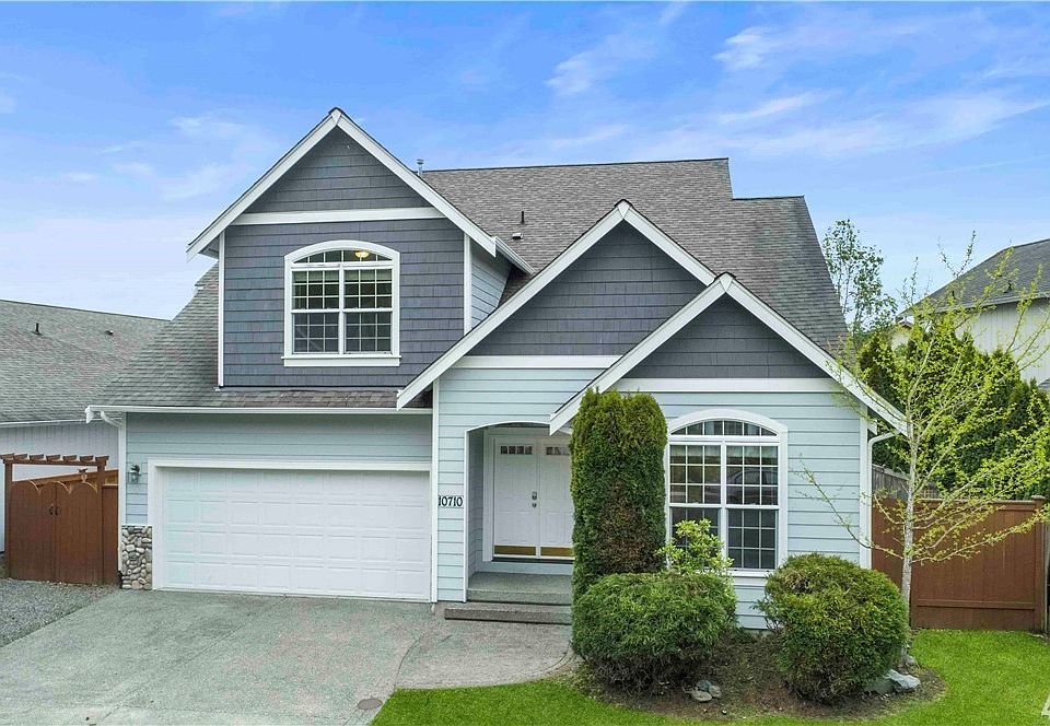 1st image of 10710 180th Ave E
