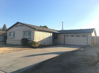 106 N Crumal St, Visalia, CA 93292