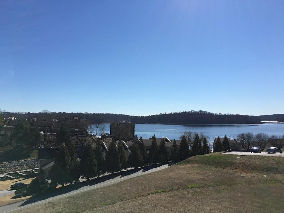 1st image of 4319 Lakeshore Ln #1027