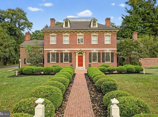 1101 Smallbrook Ln, York, PA 17403