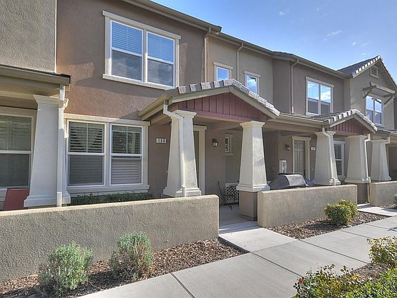 3rd image of 108 Blossom Rock Ln #46