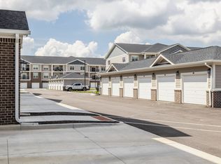 Promenade Flats, Evansville, IN 47715