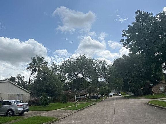 4th image of 2606 Cobble Ridge Dr