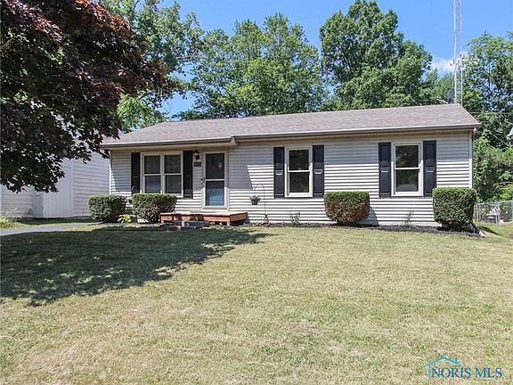 2nd image of 1025 Bedford Woods Dr