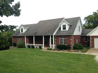 7821 Honey Creek Rdg, Jefferson City, MO 65101