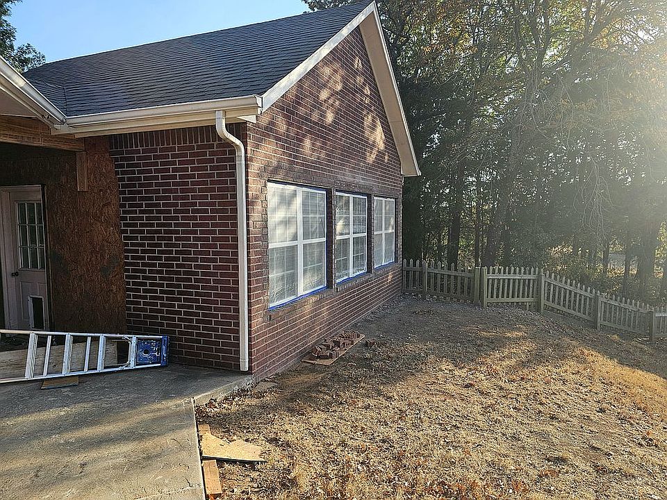2nd image of 3921 Gatlin Grv