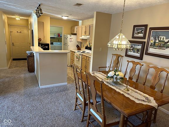 5th image of 8820 Yardley Ct APT 103