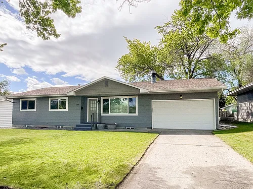 2206 Alamo Dr Photo 1