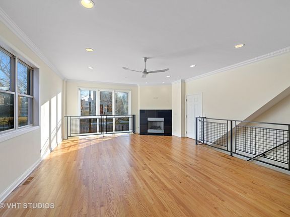 3rd image of 2544 W Washington Blvd Unit 1E