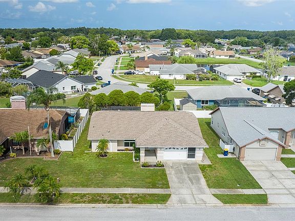 3rd image of 4515 COUNTY BREEZE DRIVE