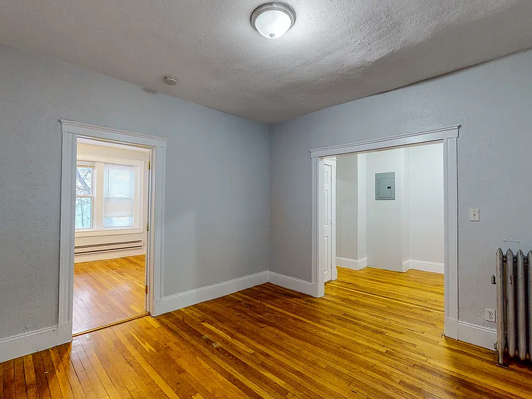 12 American Legion Hwy #10 — Photo 11
