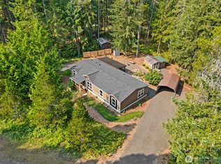 361 N Rainbow Way W, Hoodsport, WA 98548