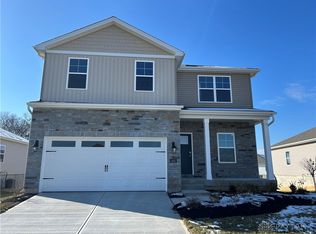 1802 Palmer Ct, Xenia, OH 45385