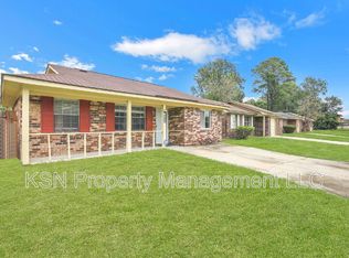 208 Tech Dr, Savannah, GA 31406