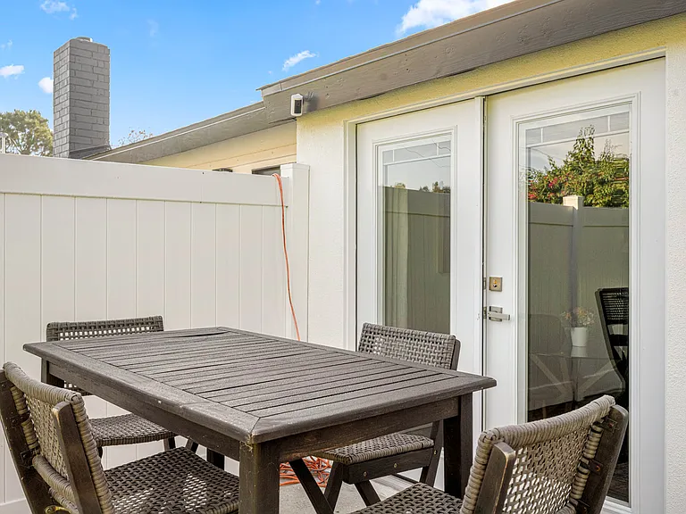 22309 Leadwell St #1 — Photo 21