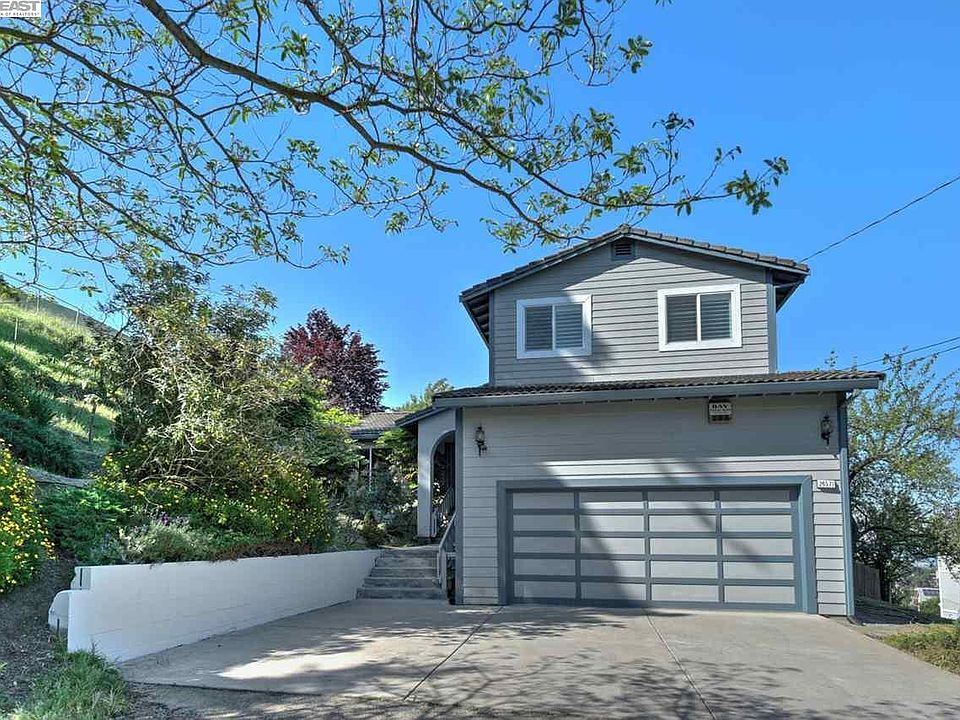1st image of 26571 Parkside Dr