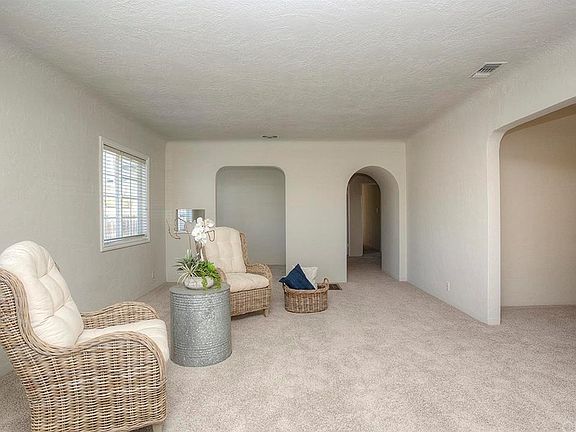 5th image of 3436 Gaviota Ave