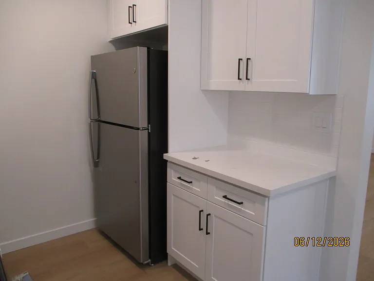 3227 Altura Ave #3 — Photo 5