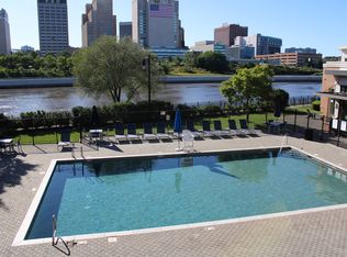 301 Dey St #117-4, Harrison, NJ 07029
