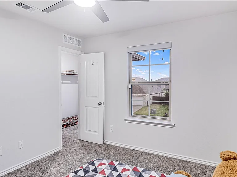 7938 Fort Griffen Dr — Photo 44