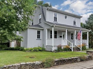 11 Mullen Ave, Wanaque, NJ 07465
