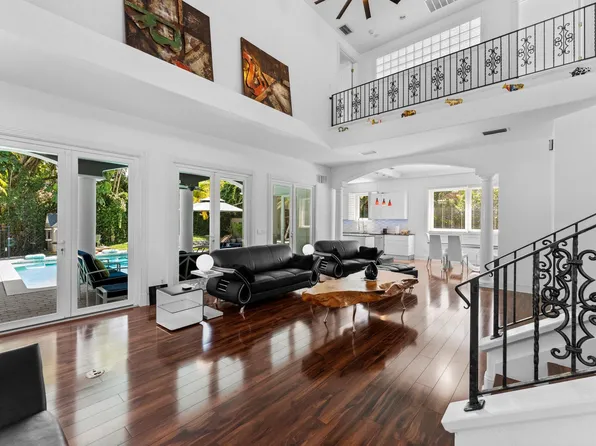 35 Caribbean Way, Ponce Inlet, FL 32127