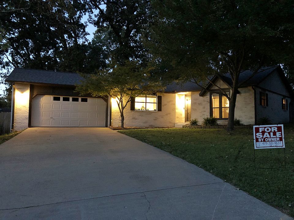 1st image of 2701 W Ash St
