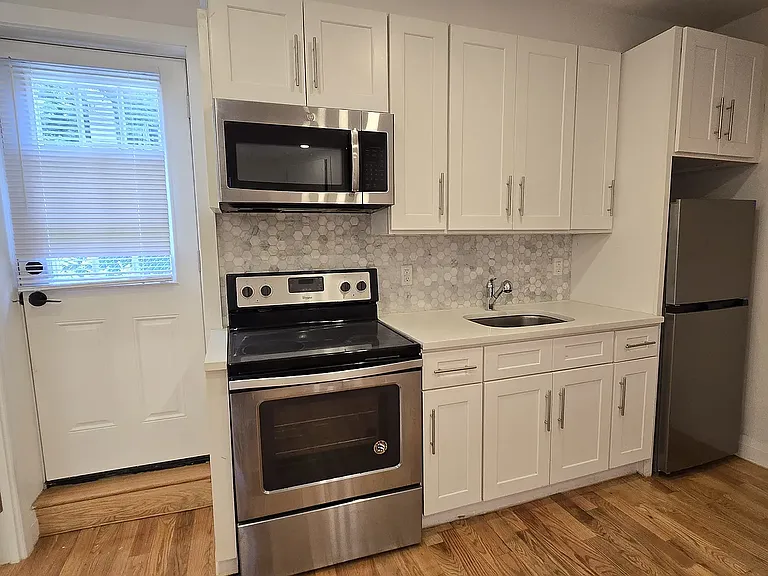 310 Park Ave #1 — Photo 7