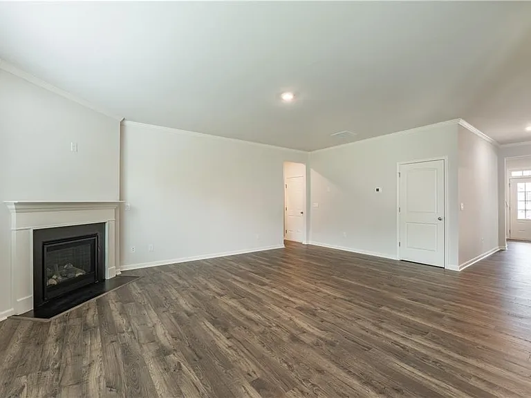 74 Grove Springs Ct SE — Photo 9
