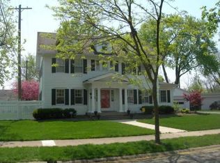 107 S Kensington Pl, Springfield, OH 45504